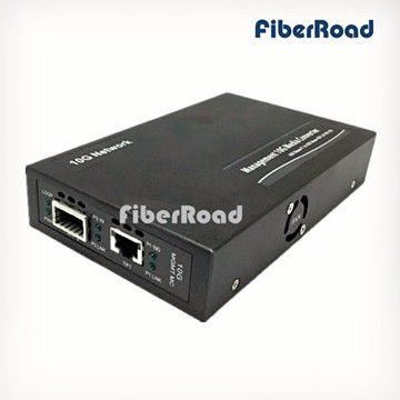 Long Haul Standalone Web Smart 10G Ethernet Media Converter XFP to RJ45